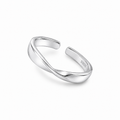 Zilvaré Éline Ring – Verstelbare 925 zilveren ring met elegante golfvorm