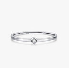 Zilvaré Amélie Ring - Verfijnde zilveren ring met subtiele zirkonia-steen