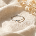 Zilvaré Amélie Ring - Verfijnde zilveren ring met subtiele zirkonia-steen