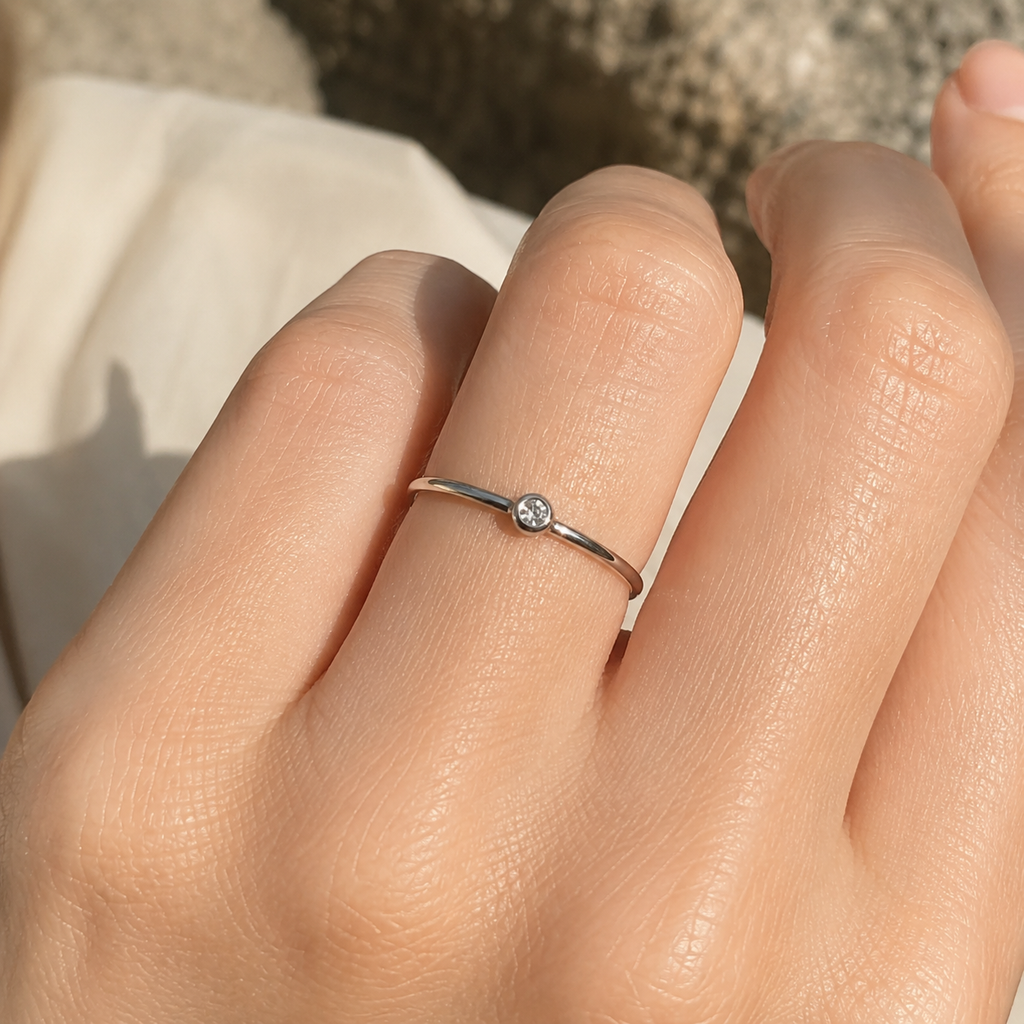 Zilvaré Amélie Ring - Verfijnde zilveren ring met subtiele zirkonia-steen